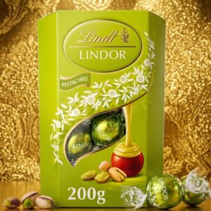 Milky Chocolate Pistachio Lindt Balls Pack 200g